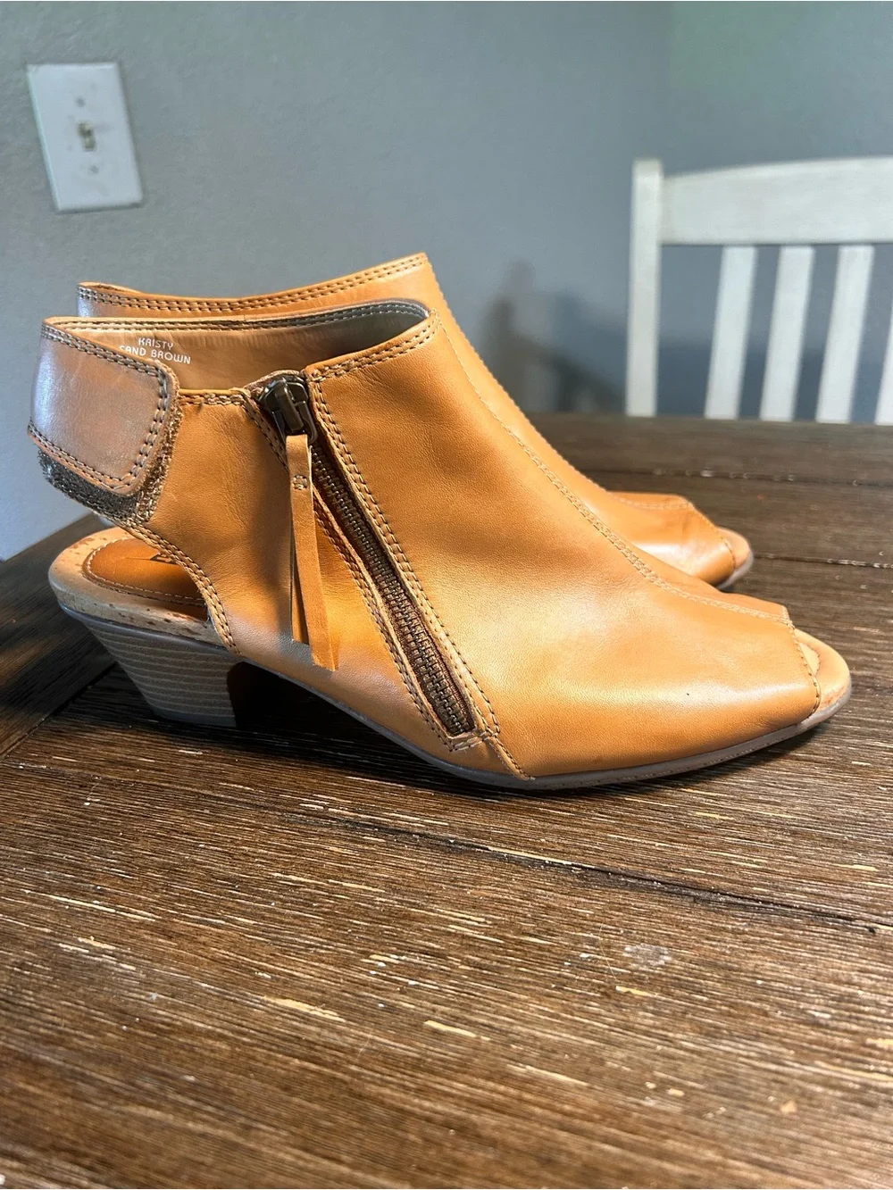 Earth leather Slingback sandal booties size 9b
